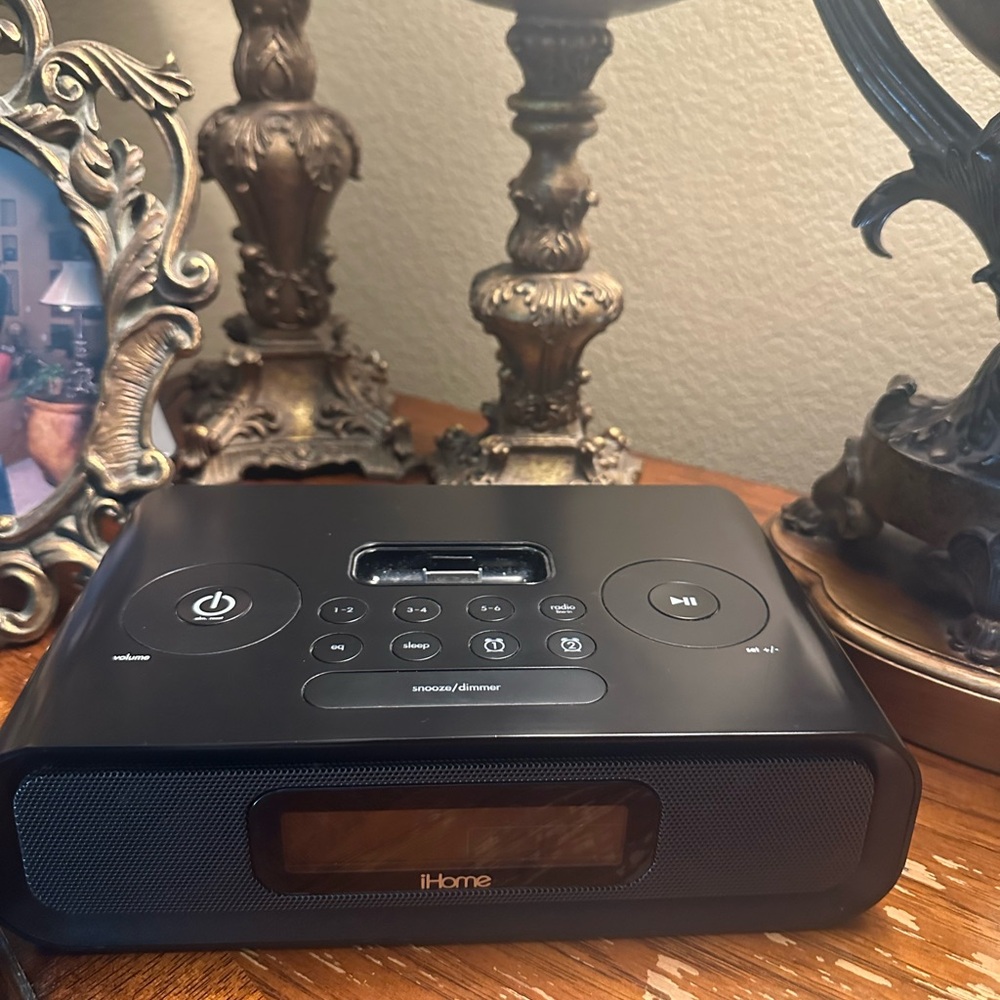 iHome Black Portable Radio with Enhanced Audio Experience